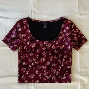 Floral crop top round neck